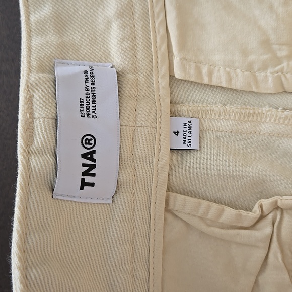 NWT TNA Aritzia Gallivant Pant Size 4 Ecru - Picture 6 of 9